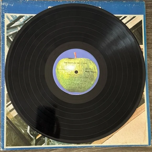 Vintage The Beatles 1967-1970 Vinyl Records - Picture 7 of 8